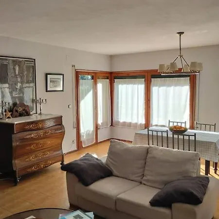 Casa Adossada De Camp Prop De La Costa Brava * Romanyá de la Selva